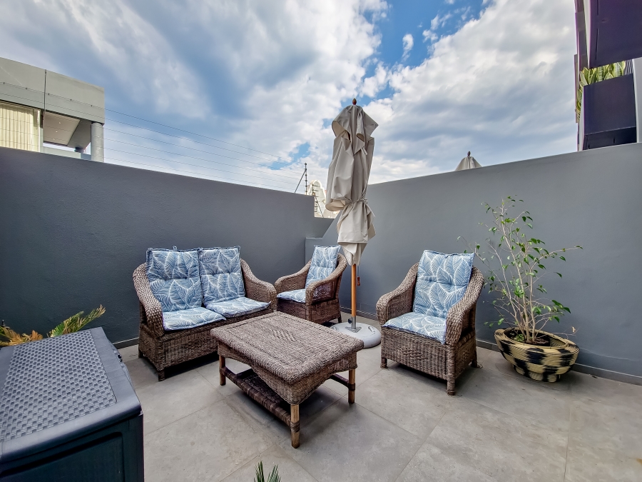 0 Bedroom Property for Sale in Sea Point Western Cape